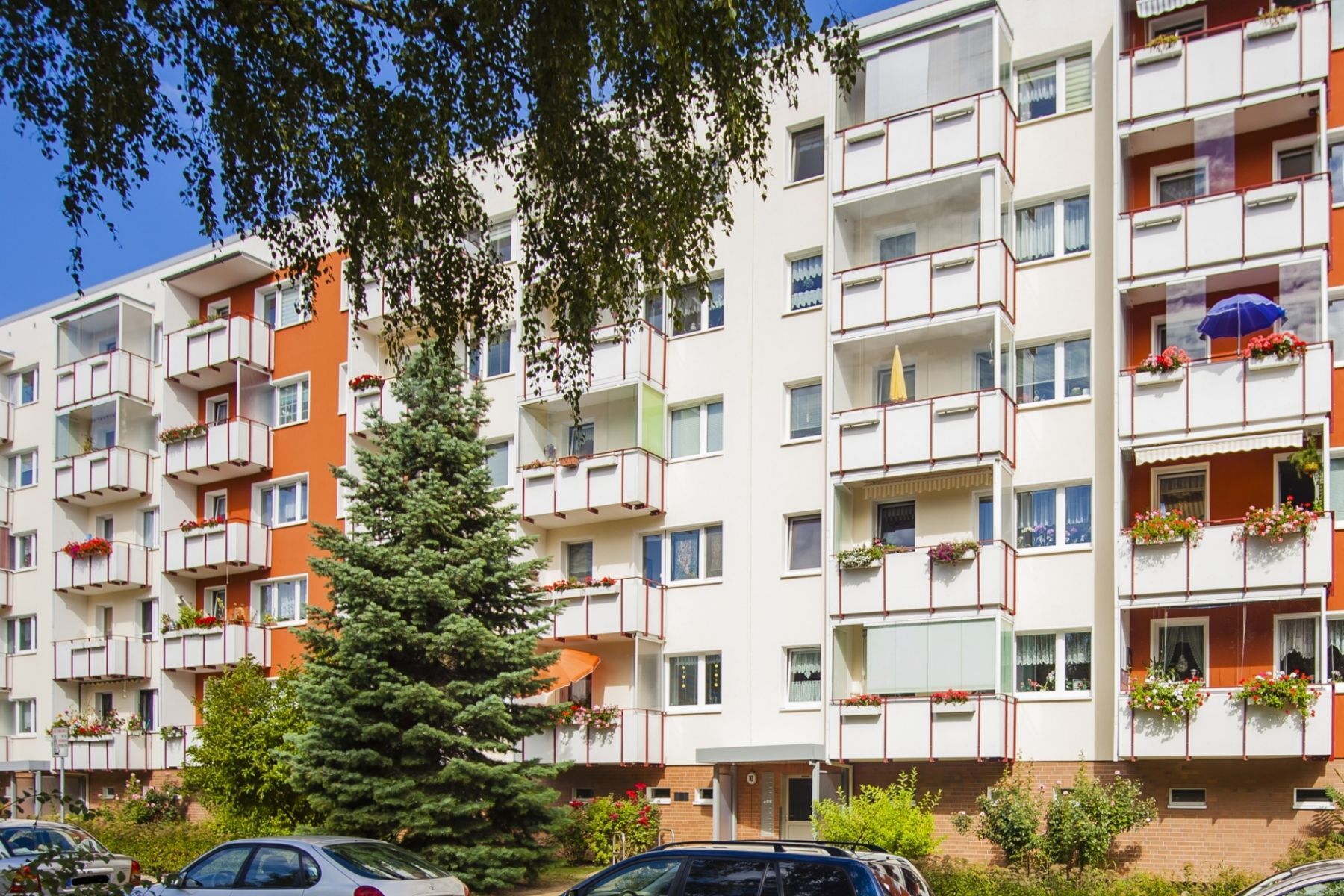 Haus mit Balkon