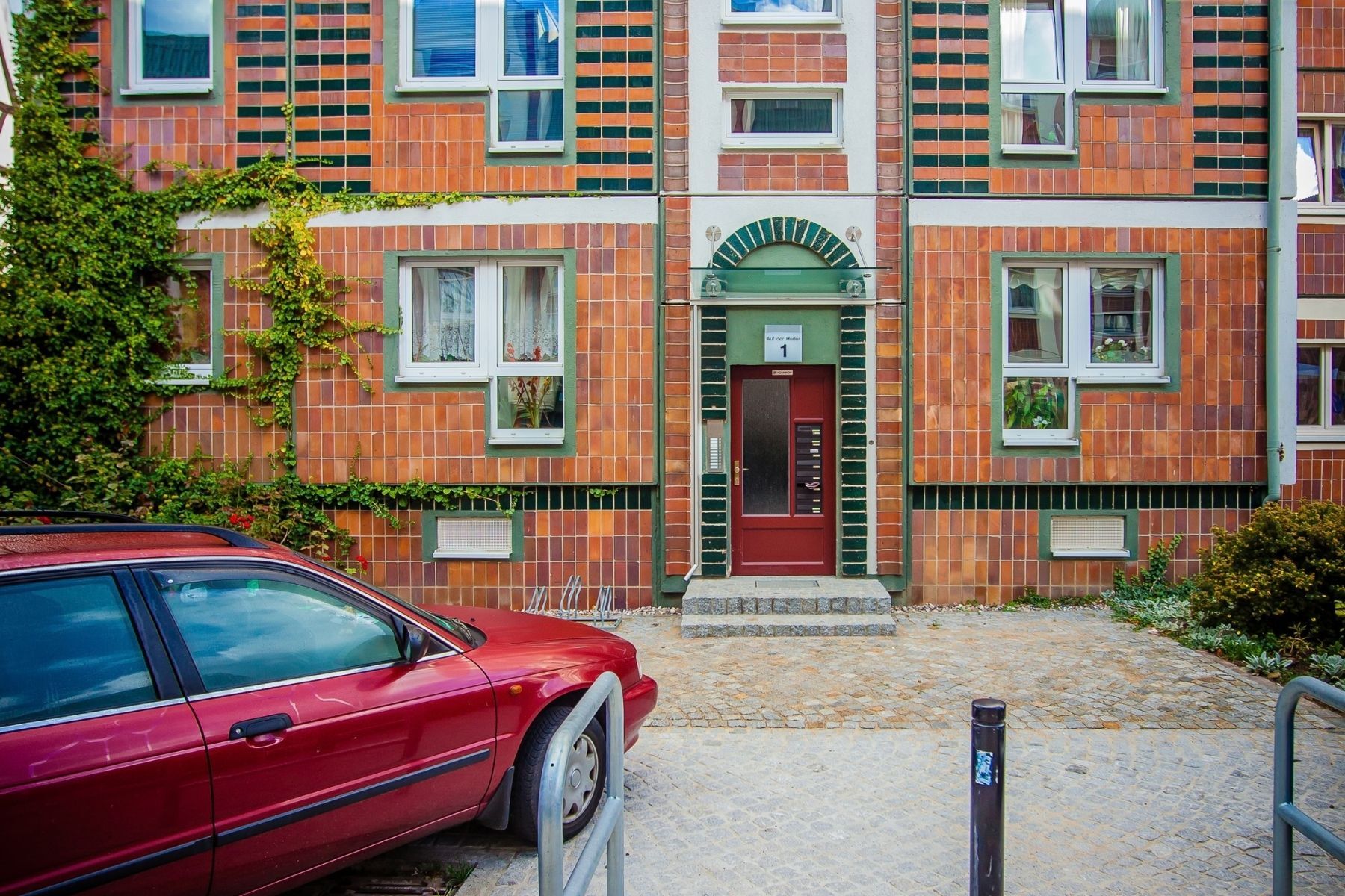 Haus mit Hauseingang