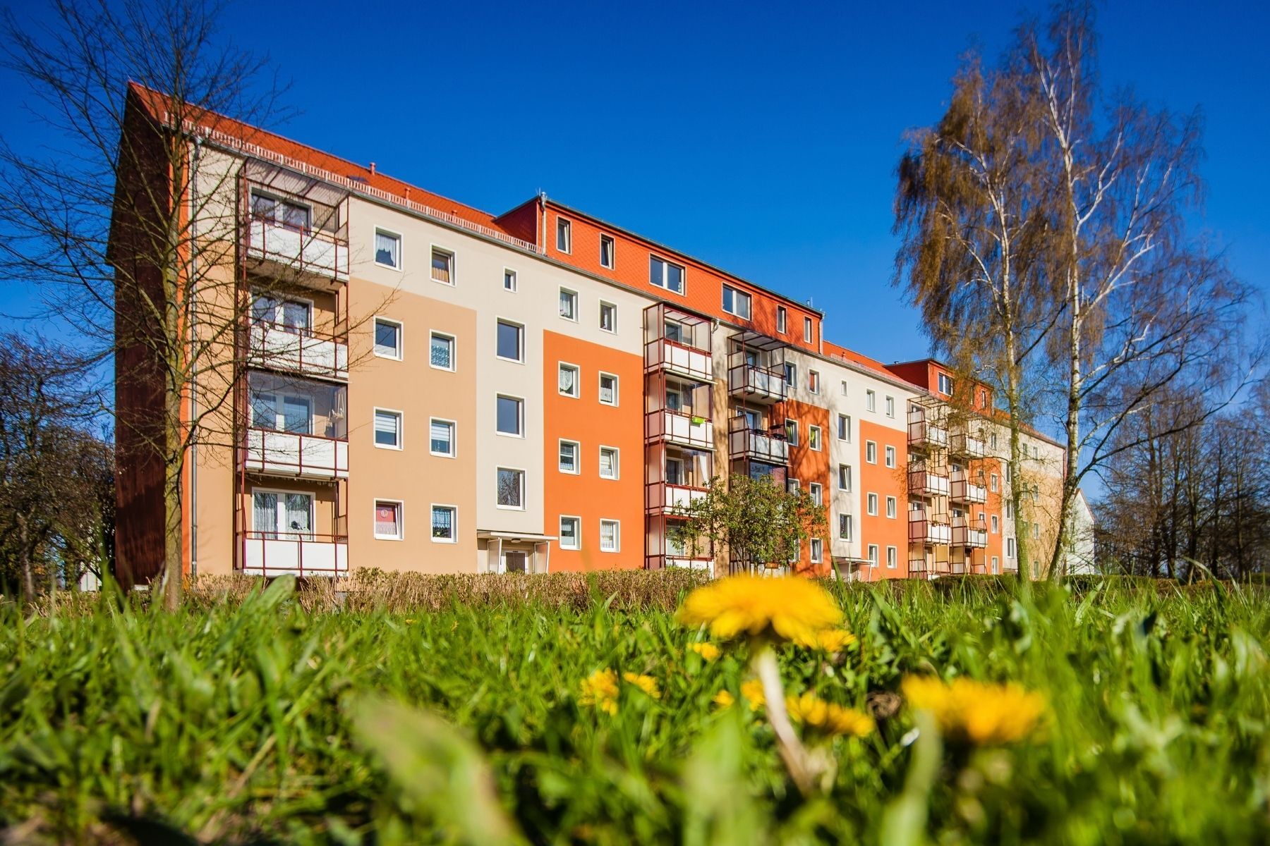 Haus mit Balkon