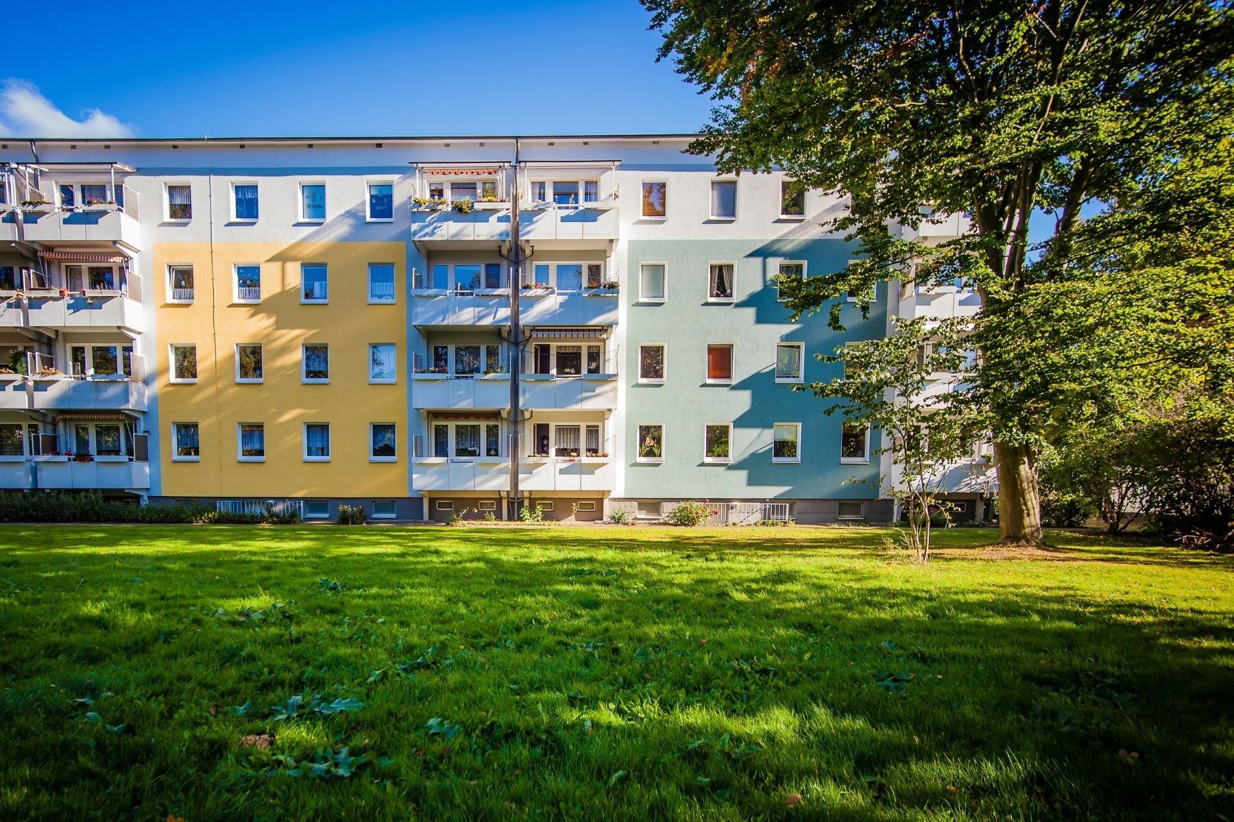Haus mit Balkon