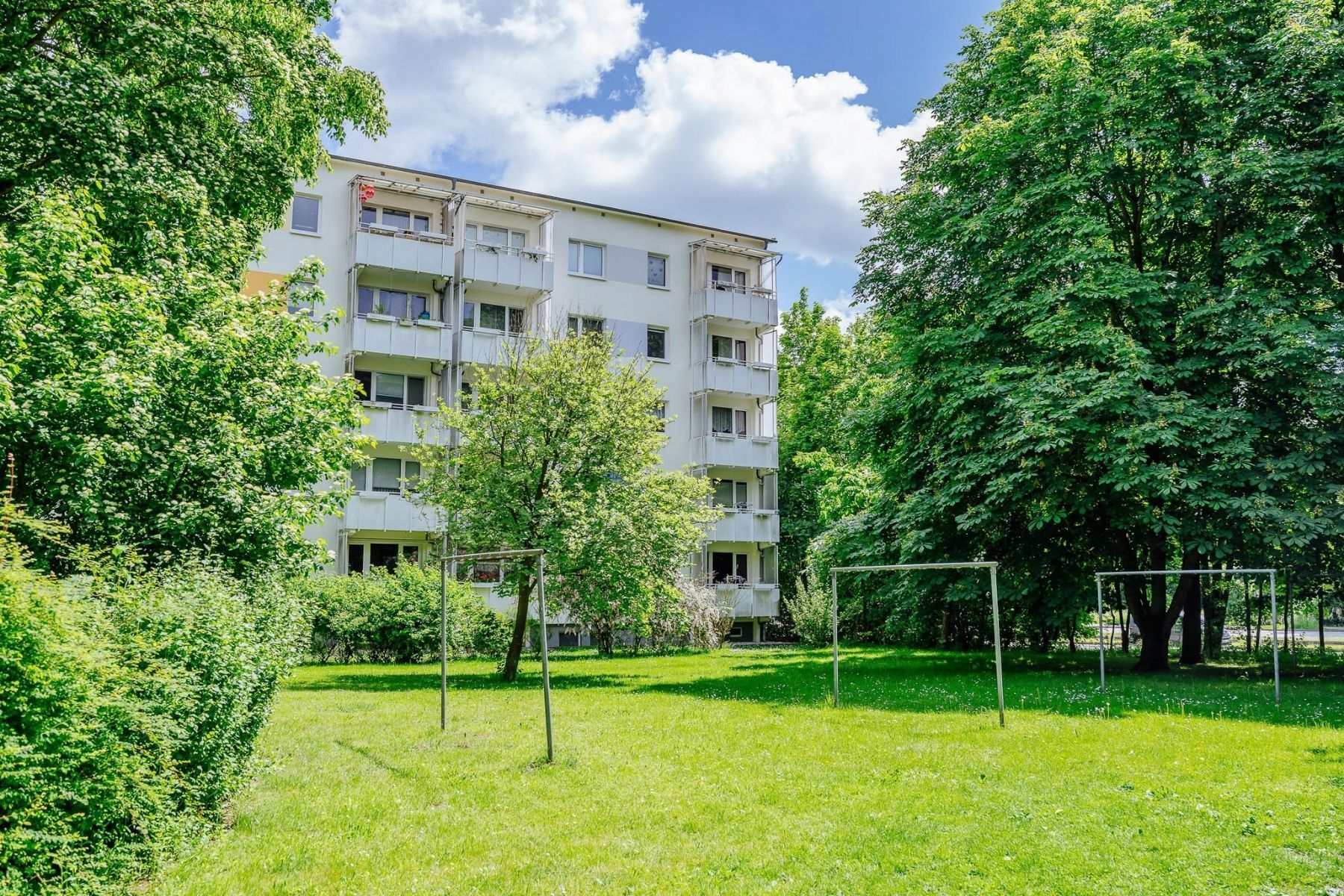 Haus mit Balkon