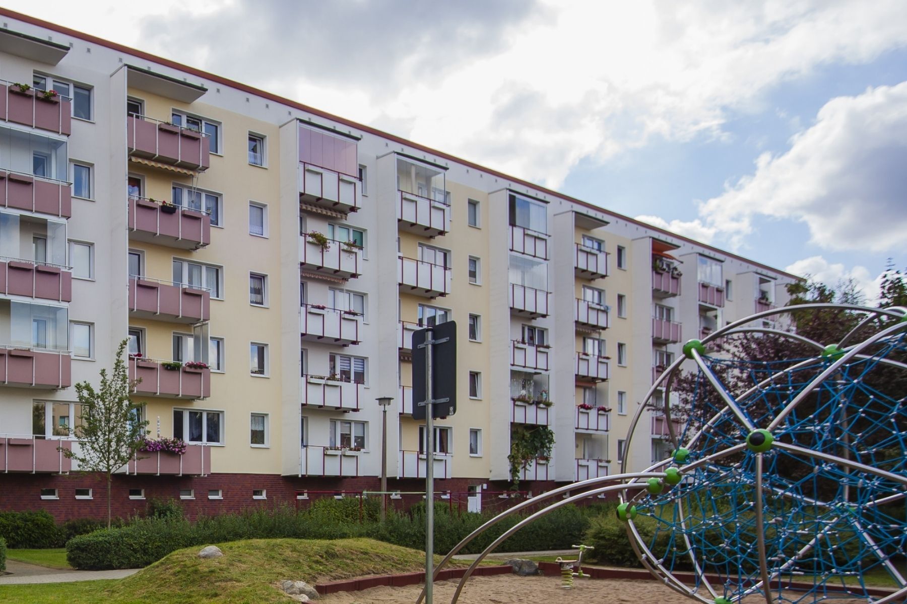 Haus mit Balkon